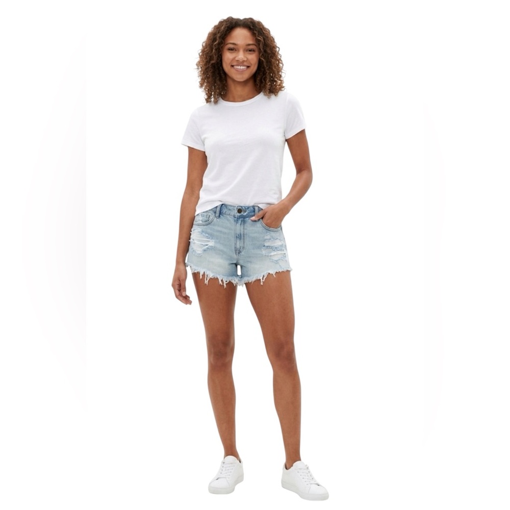 American Eagle Distressed Denim Short Size: 10 - Picture 8 of 8